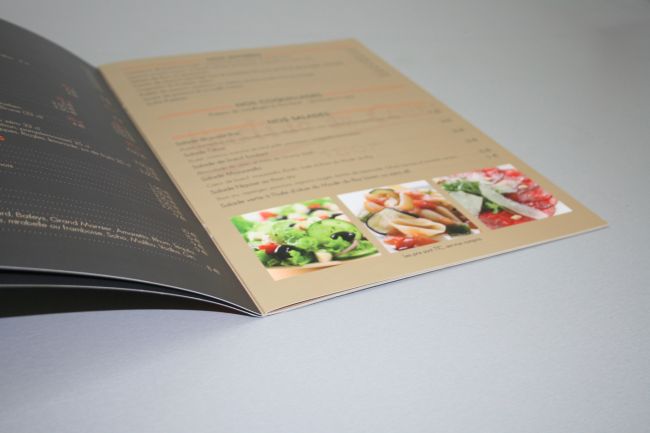 Menu Livre - Intérieur en carton 250gr pelliculé pour brasserie luxe à Paris (75)